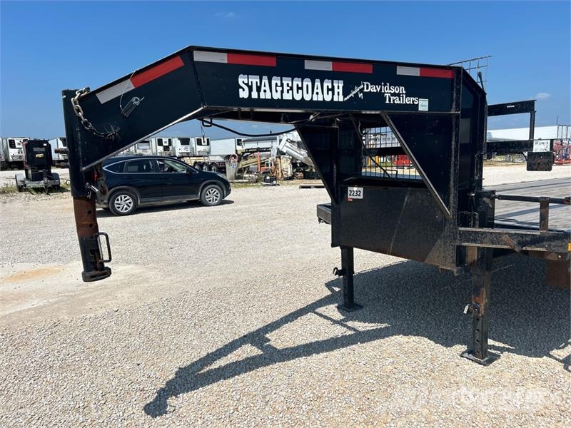  Davidson 40 ft T/A Gooseneck Equipment Trailer Autovežių priekabos