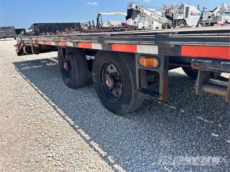  Davidson 40 ft T/A Gooseneck Equipment Trailer Autovežių priekabos