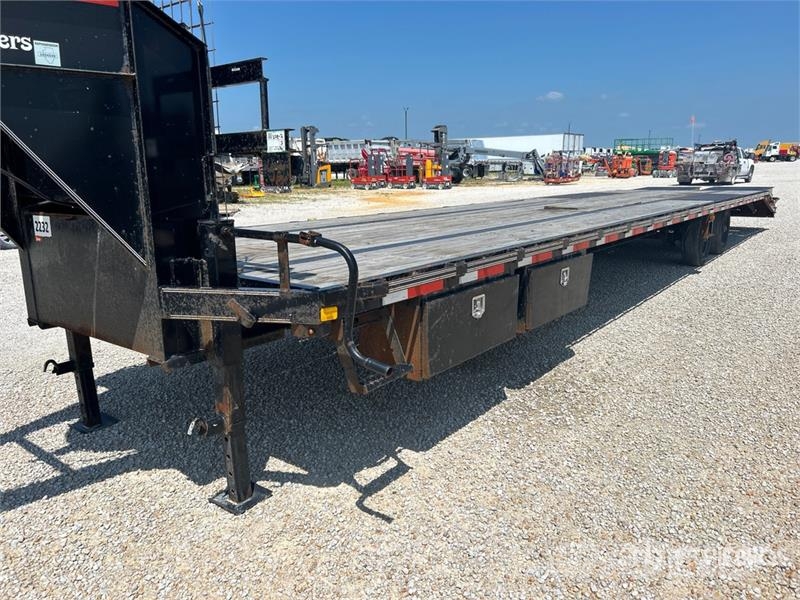 Davidson 40 ft T/A Gooseneck Equipment Trailer Autovežių priekabos