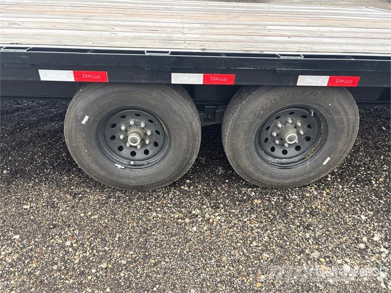  Delco 14000 lb 40 ft Gooseneck Equipment Trailer مقطورات مركبات نقل