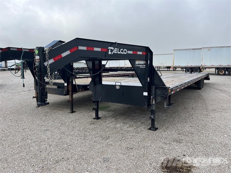  Delco 3656 lb 40 ft T/A Gooseneck Equipment Traile مقطورات مركبات نقل
