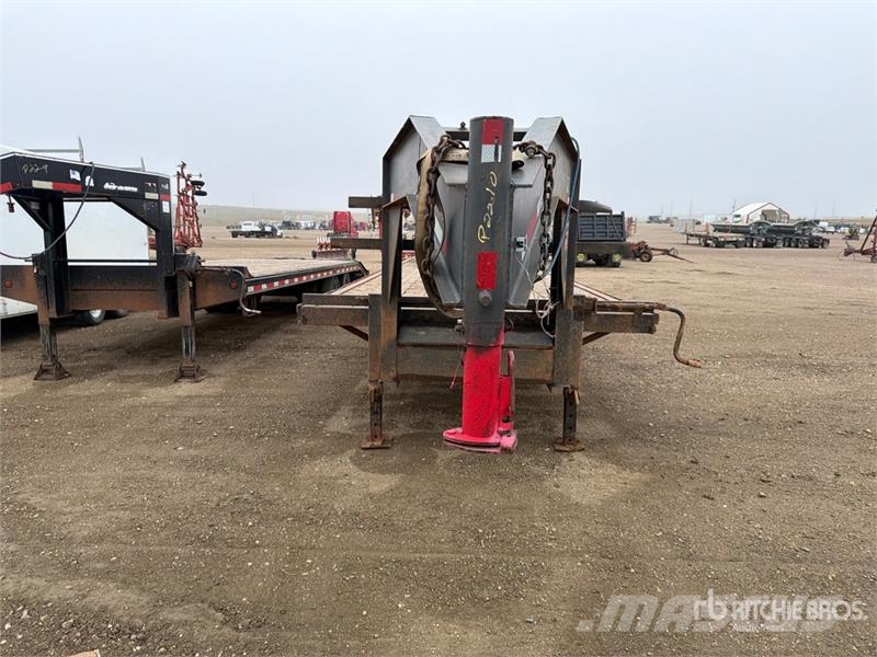 Delta 40 ft T/A Gooseneck Equipment Trailer Auto pārvadāšanas treileri