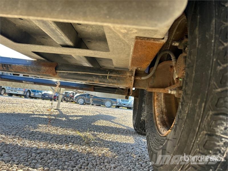 Demco AT7000P T/A 1 Car Open Car Carrier Trailer Polprikolice za prevoz vozil