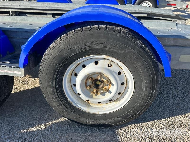 Demco AT7000P T/A 1 Car Open Car Carrier Trailer Polprikolice za prevoz vozil