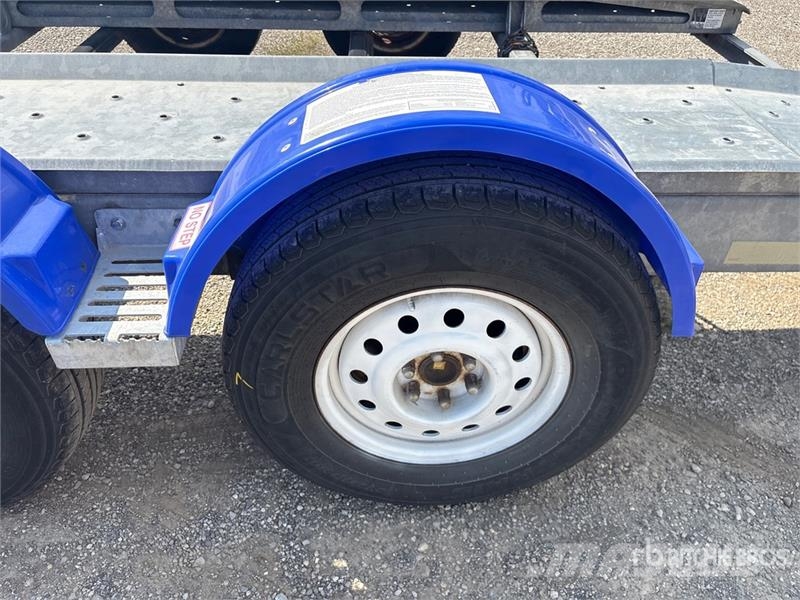 Demco AT7000P T/A 1 Car Open Car Carrier Trailer Návesy na prepravu automobilov