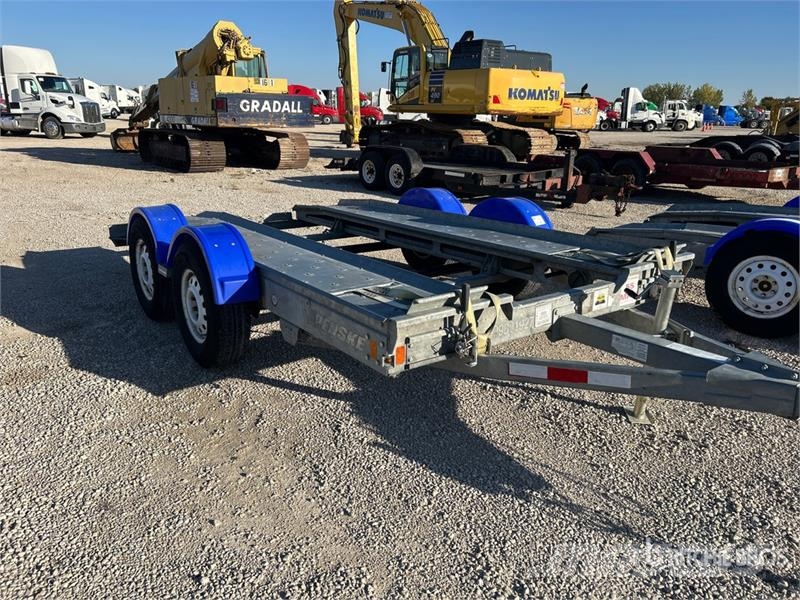 Demco AT7000P T/A 1 Car Open Car Carrier Trailer Polprikolice za prevoz vozil