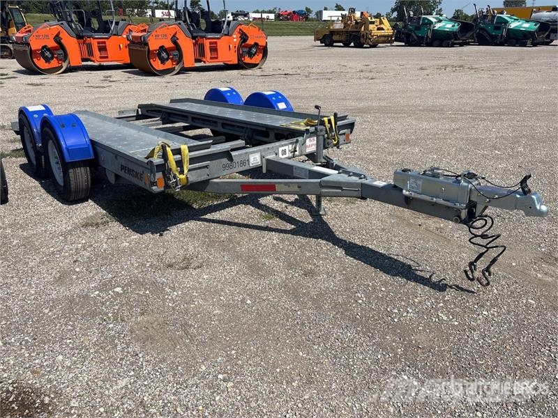 Demco AT7000P T/A Car Carrier Trailer Návesy na prepravu automobilov