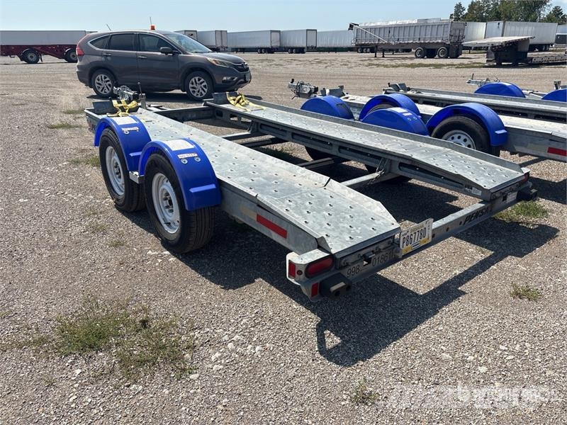 Demco AT7000P T/A Car Carrier Trailer Návesy na prepravu automobilov