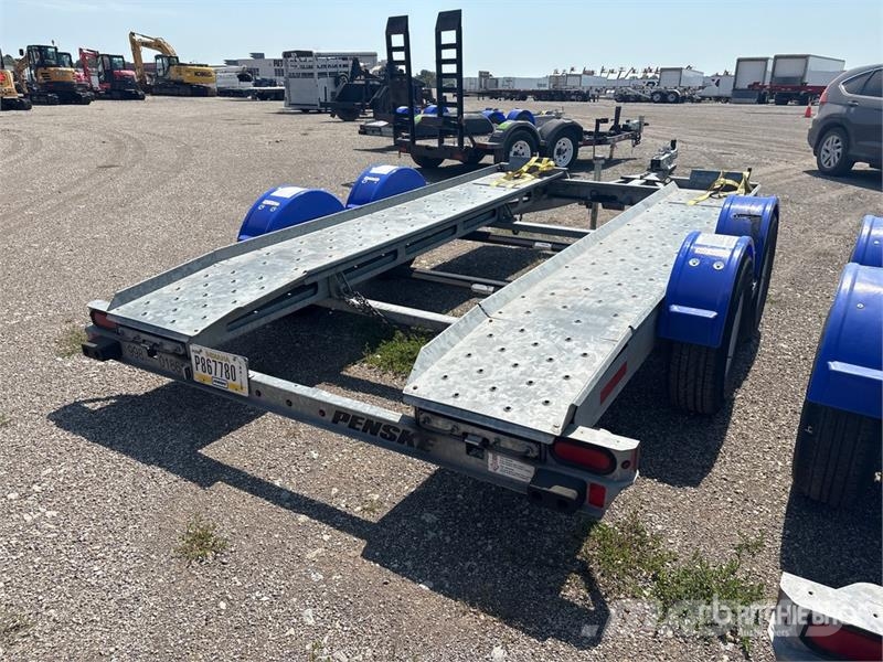 Demco AT7000P T/A Car Carrier Trailer Návesy na prepravu automobilov