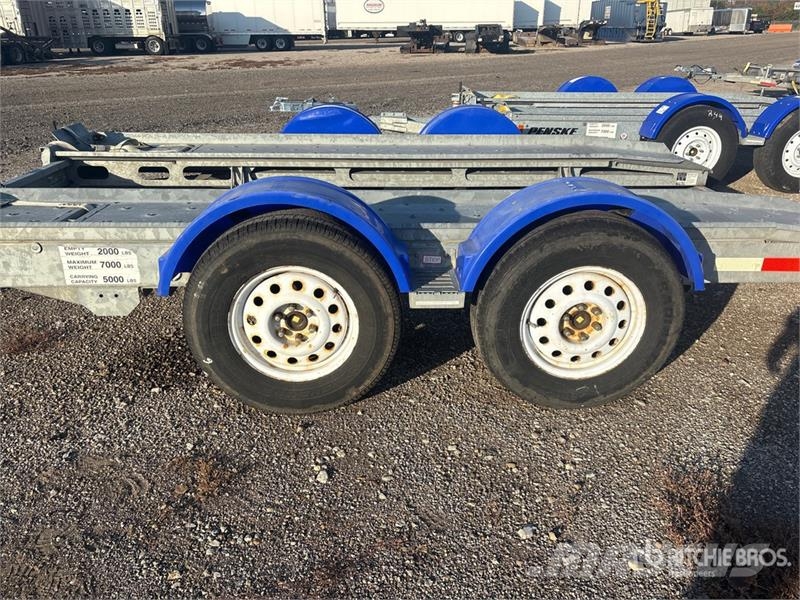 Demco T/A 1 Car Open Car Carrier Trailer Semi remorque porte engin