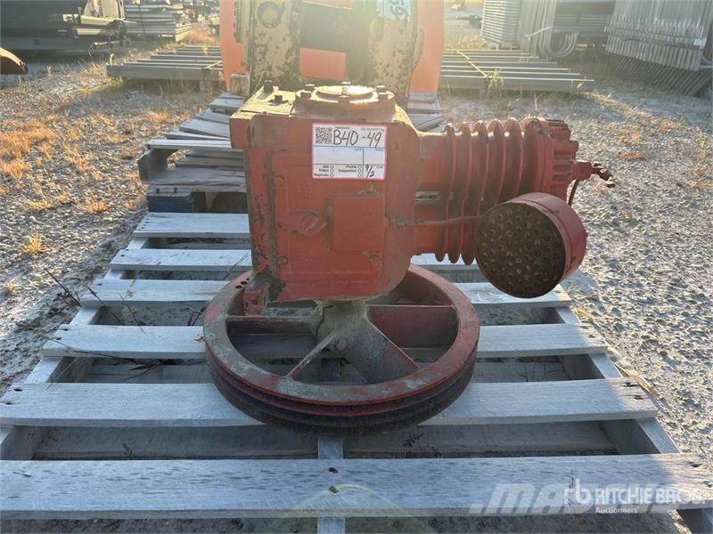 DeVilbiss 30 Air Compressor مكابس
