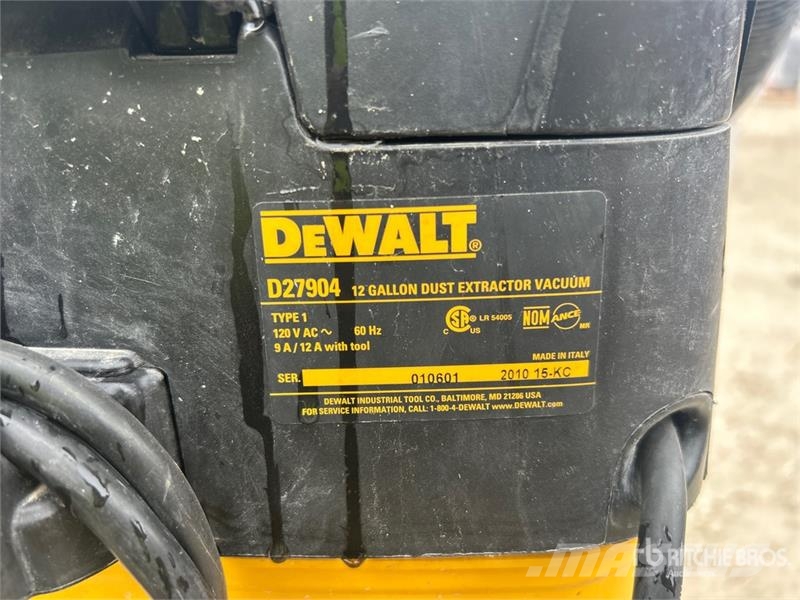 DeWalt D27904 Vacuum Cleaner Aspirapolvere
