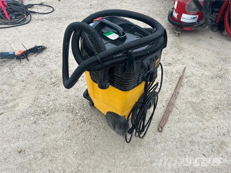 DeWalt D27904 Vacuum Cleaner Aspirapolvere