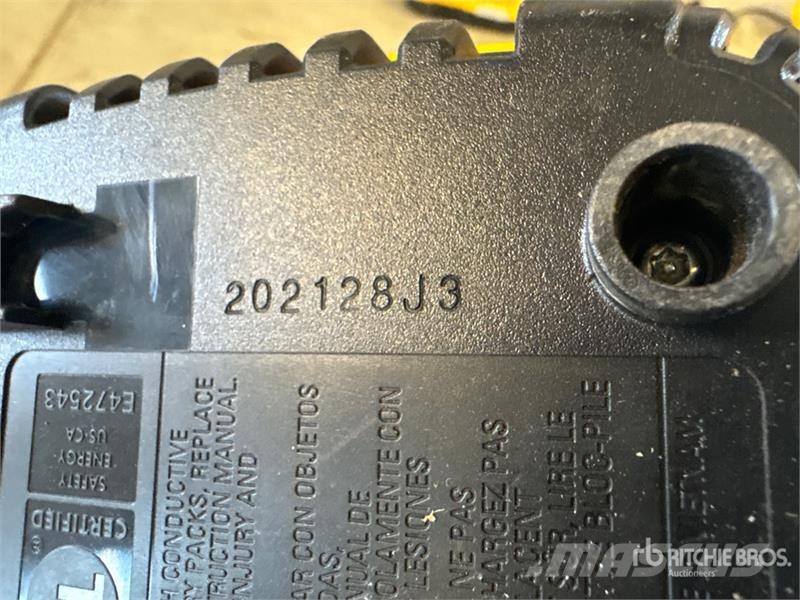 DeWalt DCB118 Charger Overige componenten