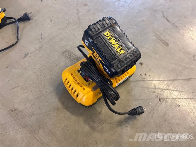 DeWalt DCB118 Charger Drugi deli