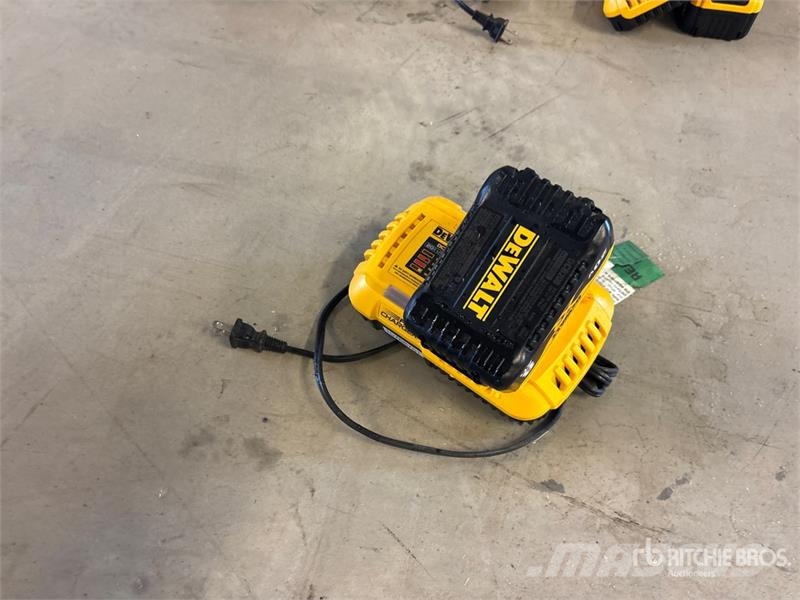DeWalt DCB118 Charger Drugi deli