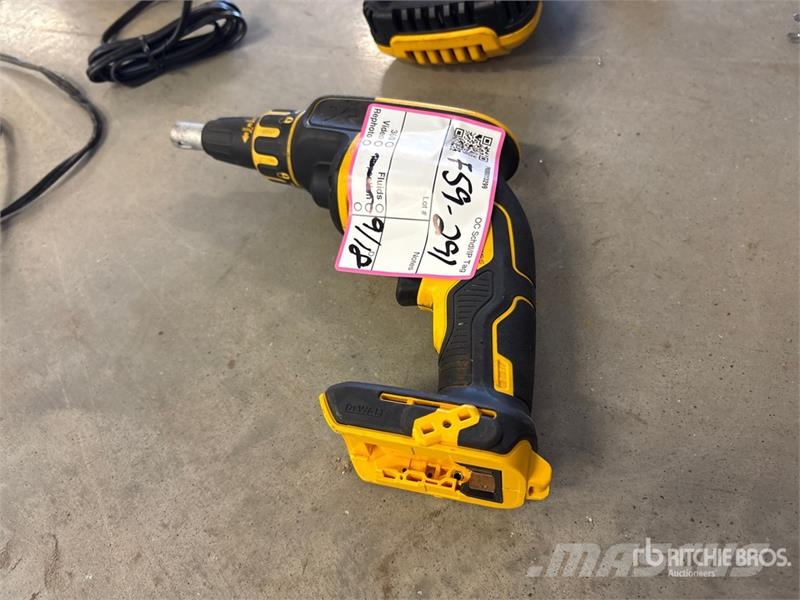 DeWalt DCF620 Drywall Screw Gun Other components