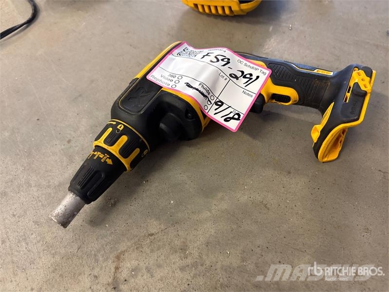 DeWalt DCF620 Drywall Screw Gun Other components