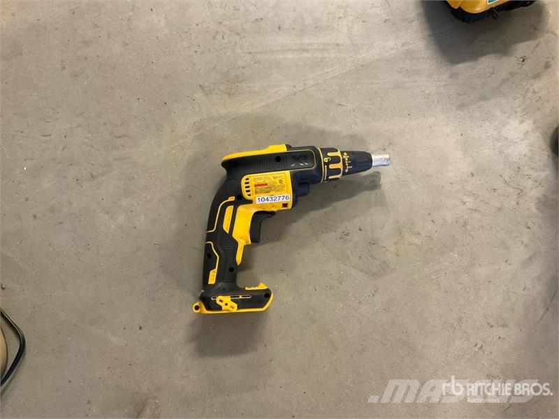 DeWalt DCF620 Drywall Screw Gun Other components