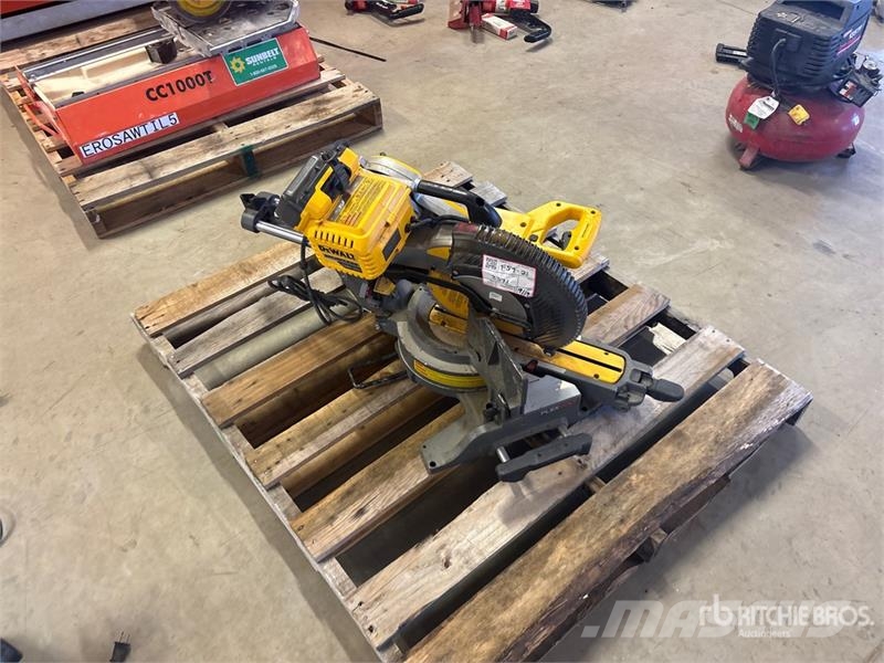 DeWalt DHS790AB Compound Miter Saw Ďalšie komponenty