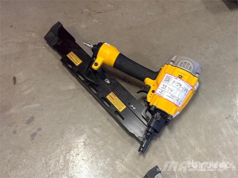 DeWalt DWF83PL Pneumatic Framing Nailer Ďalšie komponenty