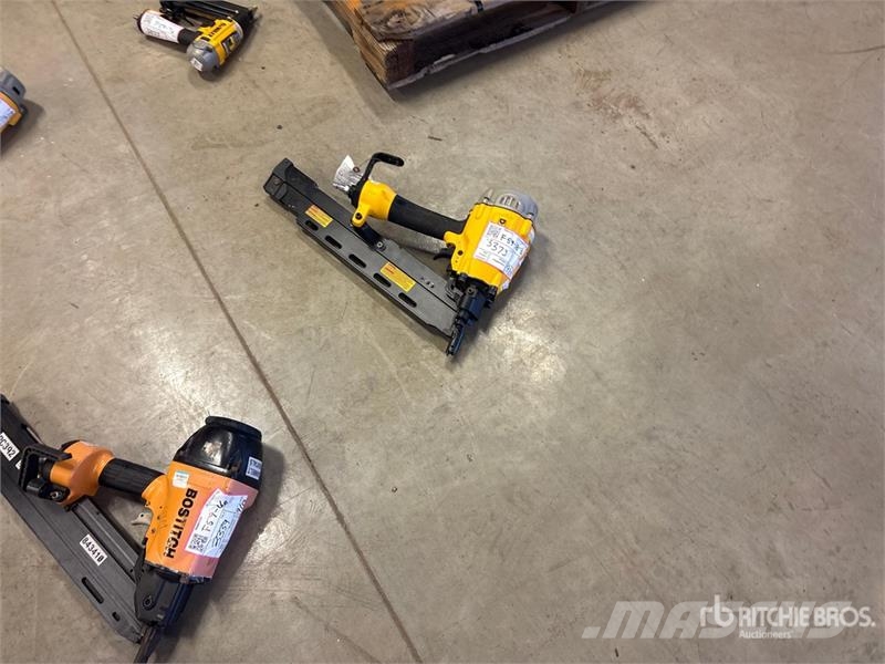 DeWalt DWF83PL Pneumatic Framing Nailer Ďalšie komponenty