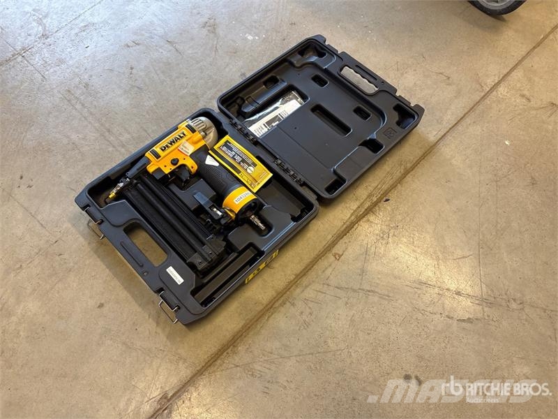 DeWalt DWFP12233 Pneumatic Brad Nailer Andre komponenter
