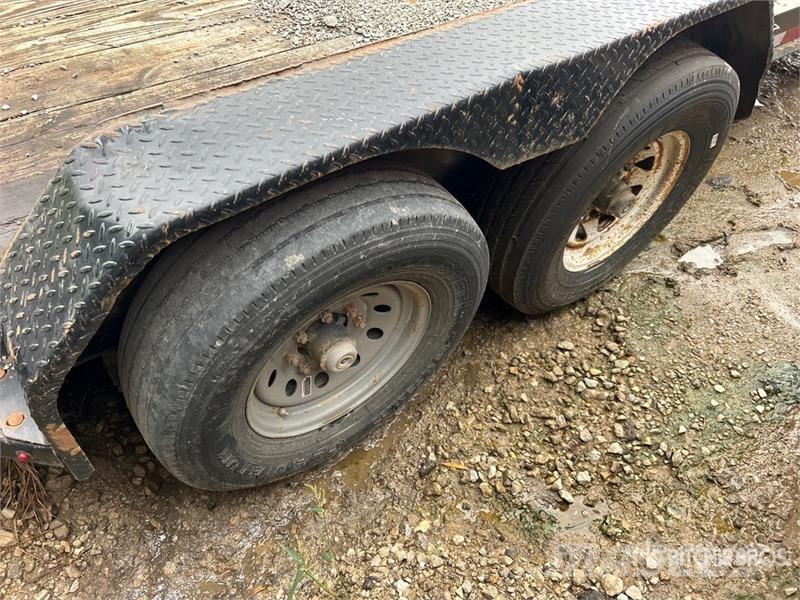 Diamond C LPX207 25 ft T/A Equipment Trailer 車両運搬用トレーラー