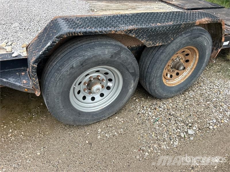 Diamond C LPX207 25 ft T/A Equipment Trailer 車両運搬用トレーラー