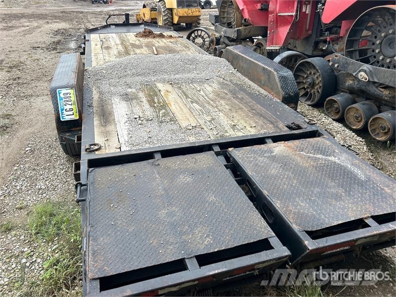 Diamond C LPX207 25 ft T/A Equipment Trailer 車両運搬用トレーラー