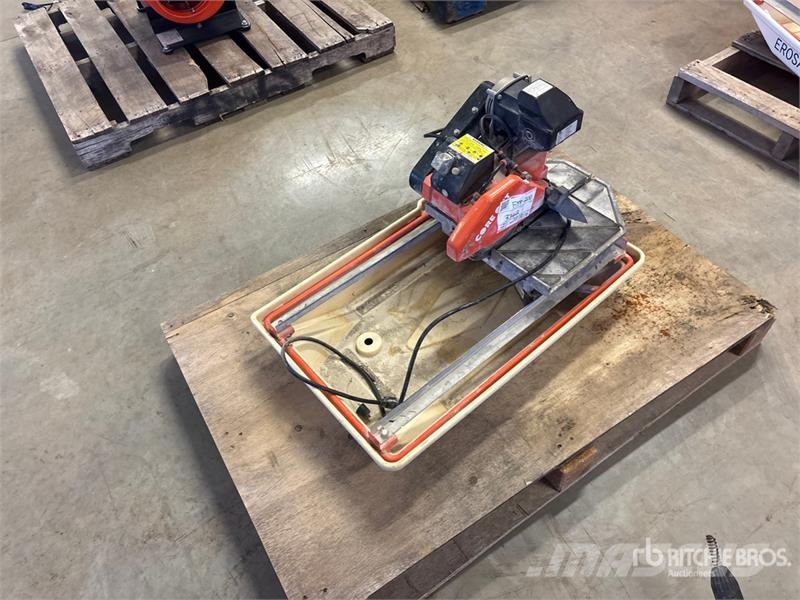 Diamond CC600T Electric Tile Saw مكونات أخرى
