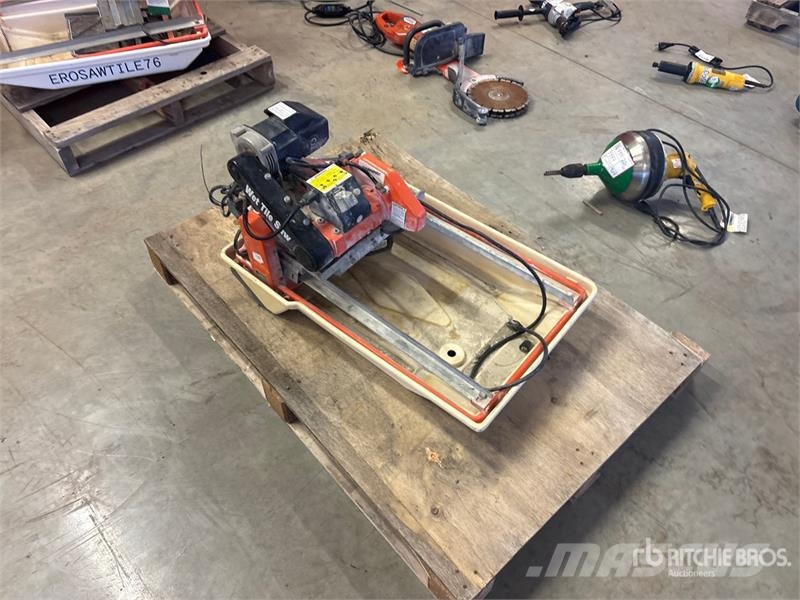 Diamond CC600T Electric Tile Saw مكونات أخرى