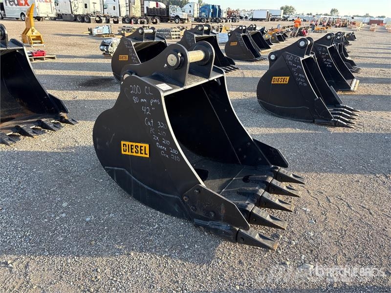 Diesel 200CL 42 in Digging Excavator Bucket - Fits Schaufeln