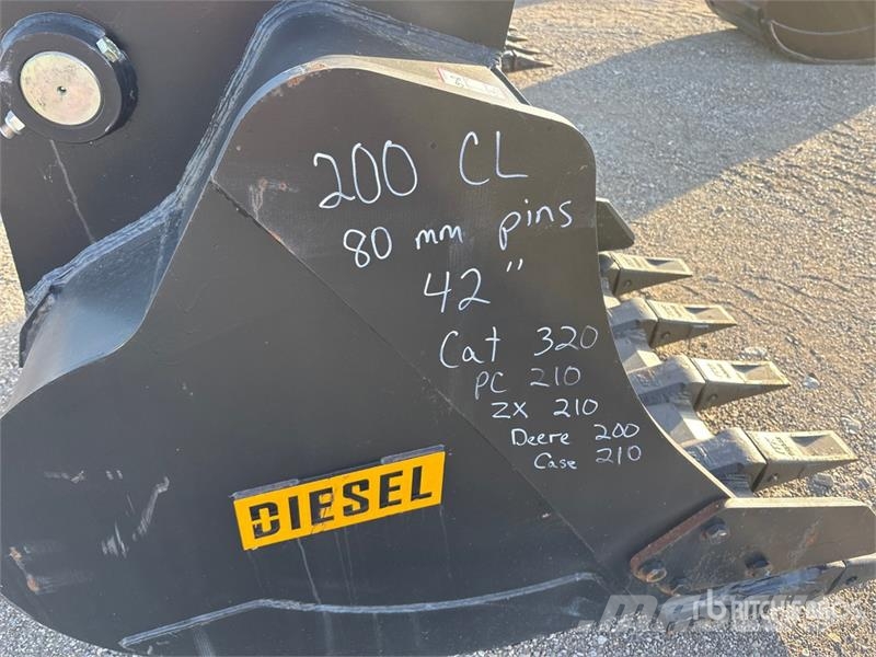 Diesel 200CL 42 in Digging Excavator Bucket - Fits Schaufeln