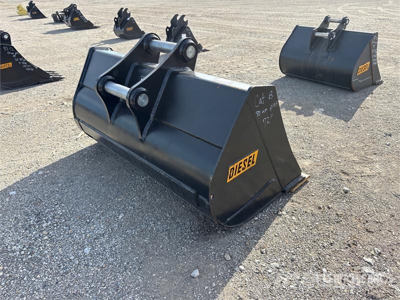 Diesel 200CL 72 in Excavator Bucket Skovle