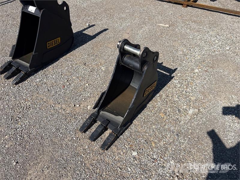 Diesel 35CL 12 in Excavator Bucket Schaufeln