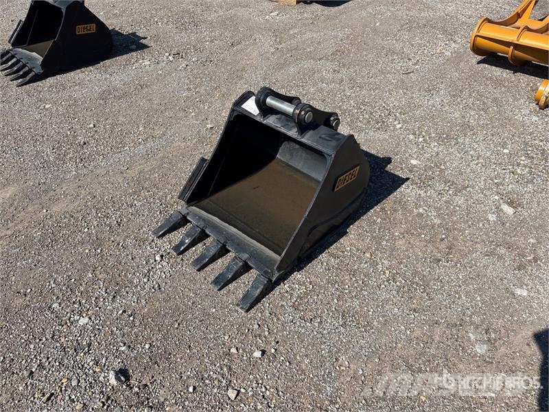 Diesel 35CL 24 in Excavator Bucket Schaufeln