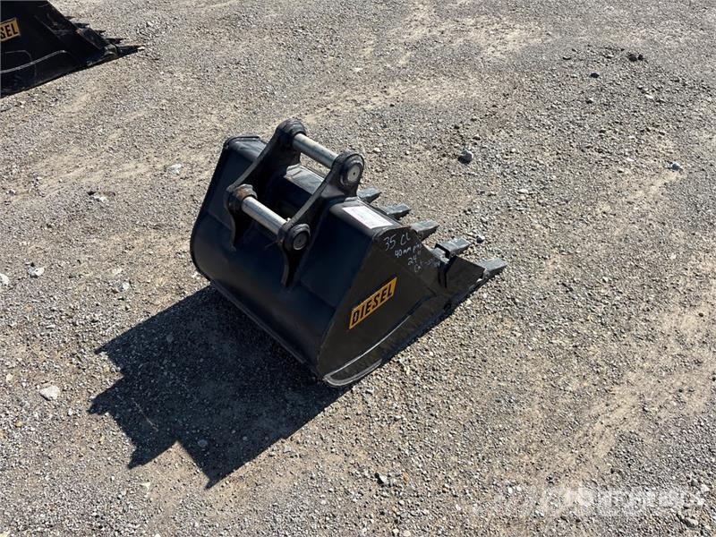 Diesel 35CL 24 in Excavator Bucket Schaufeln