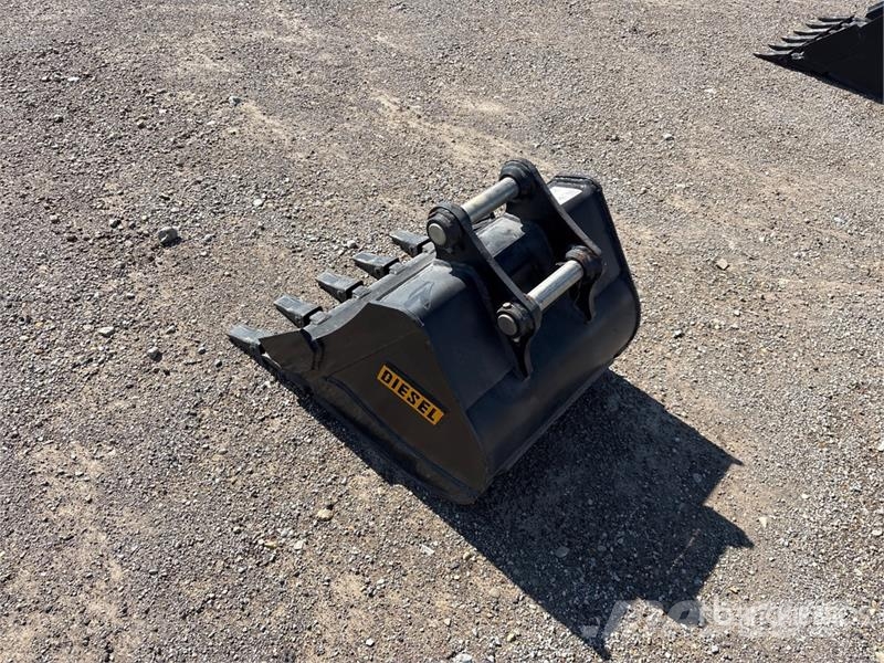 Diesel 35CL 24 in Excavator Bucket Schaufeln