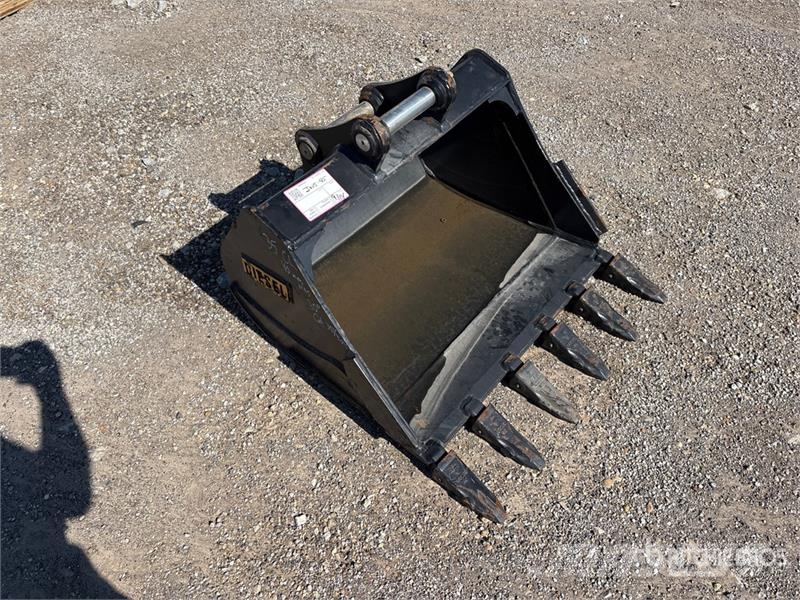  Diesel 35CL 28 in Excavator Bucket Schaufeln