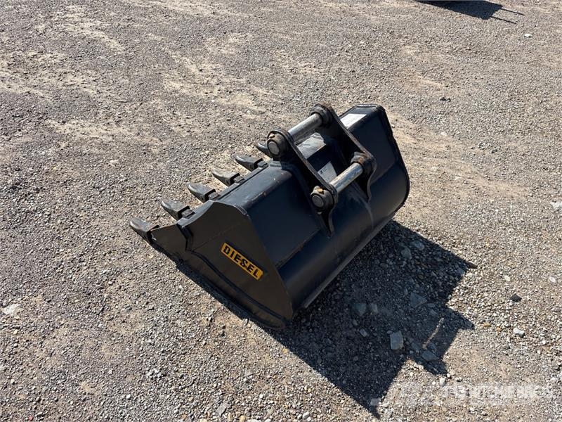 Diesel 35CL 28 in Excavator Bucket Schaufeln