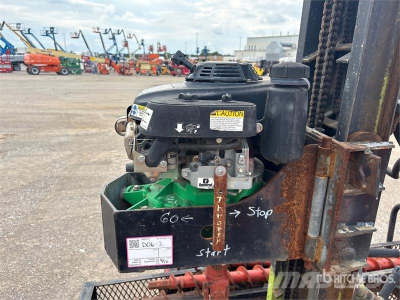  Dig R Mobile 550 S/A Power Auger Леки сондажи
