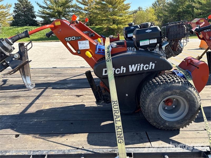 Ditch Witch 100SX Plugovi