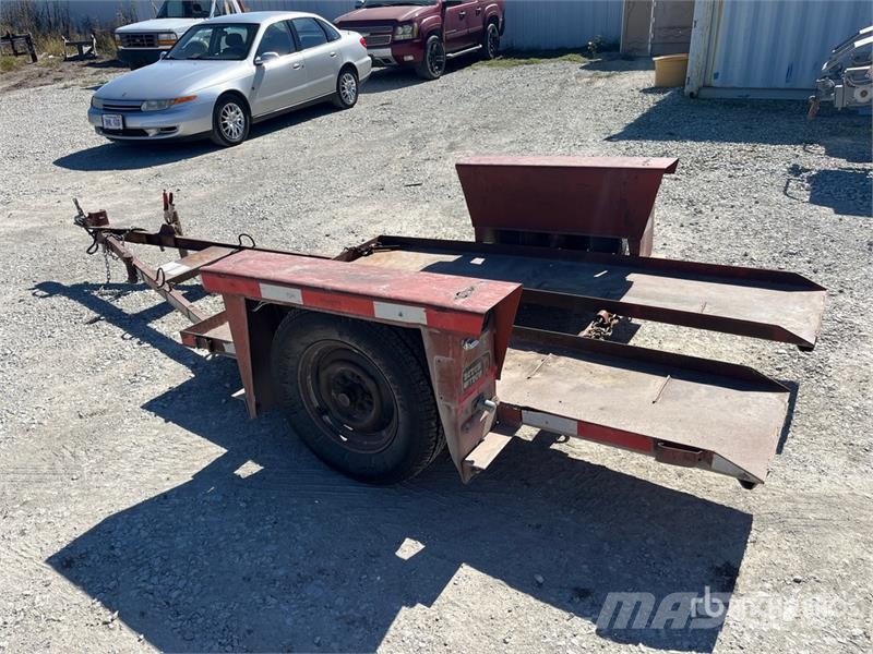 Ditch Witch 14 ft S/A Tilt Deck Trailer Nizki nakladalci