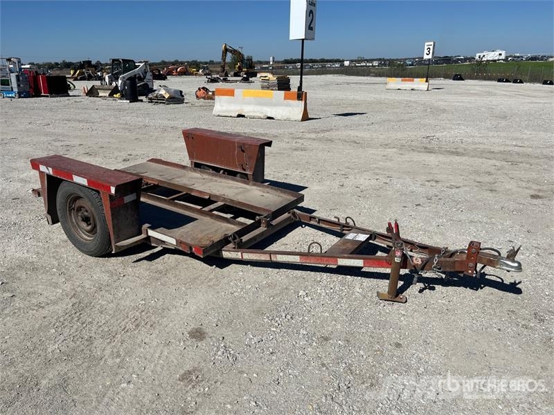 Ditch Witch 14 ft S/A Tilt Deck Trailer Nizki nakladalci