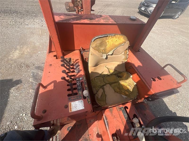 Ditch Witch 7610 4x4 Cable Plow Biçaklar