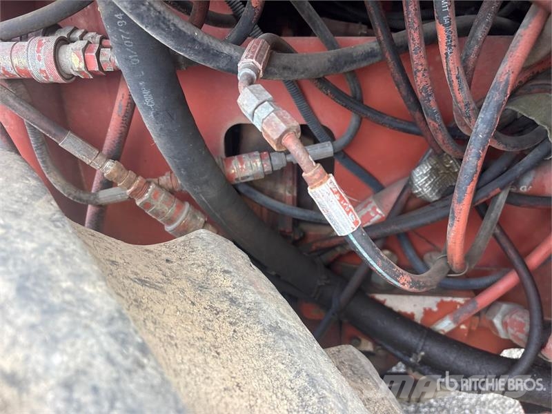 Ditch Witch 7610 4x4 Cable Plow Biçaklar