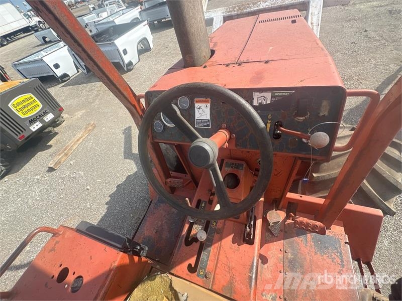 Ditch Witch 7610 4x4 Cable Plow Biçaklar