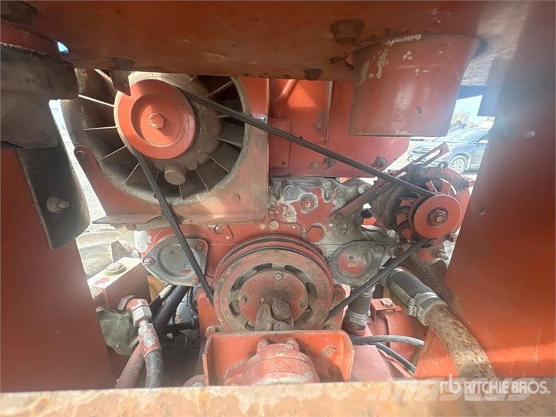 Ditch Witch 7610 4x4 Cable Plow Biçaklar