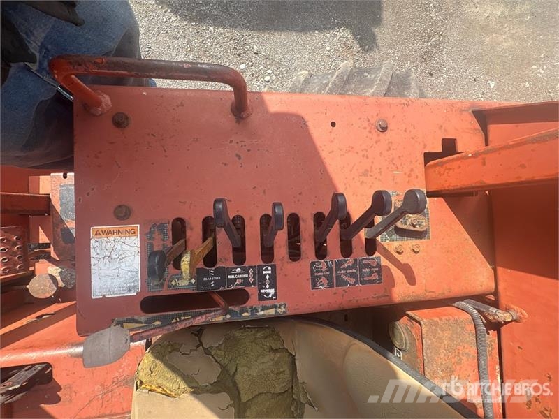 Ditch Witch 7610 4x4 Cable Plow Biçaklar